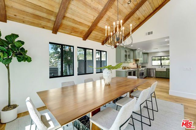 2506 Zorada Drive, Los Angeles, CA 90046