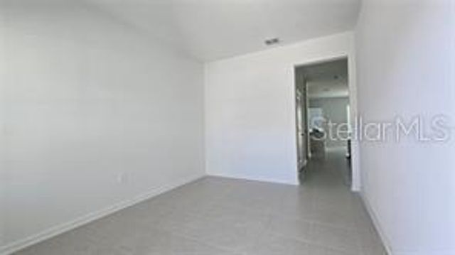 2592 SKYLINE LOOP, Poinciana, FL 34758