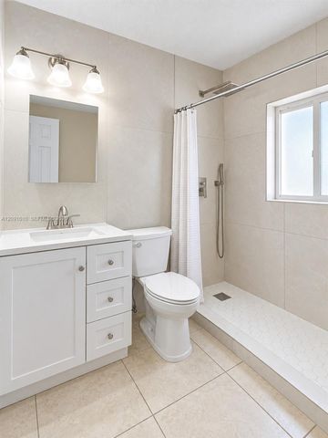 5551 E 4th Avenue, Hialeah, FL 33013