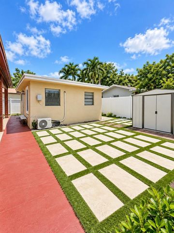 5551 E 4th Avenue, Hialeah, FL 33013