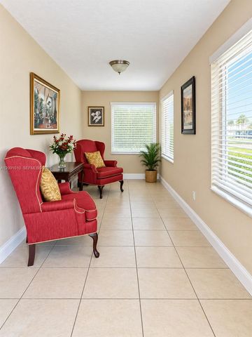 5551 E 4th Avenue, Hialeah, FL 33013