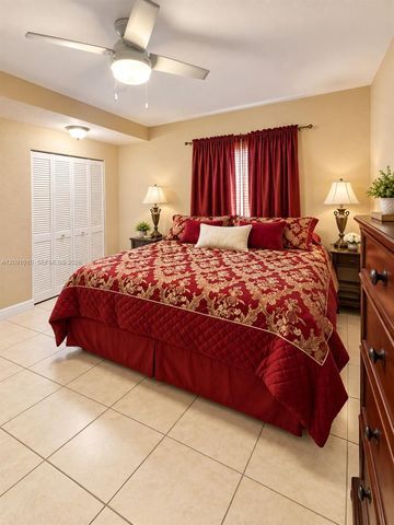 5551 E 4th Avenue, Hialeah, FL 33013