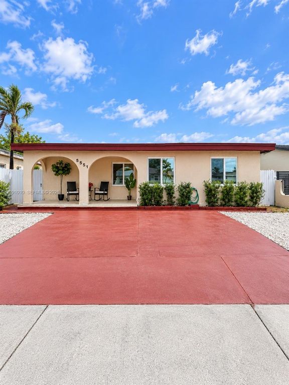 5551 E 4th Avenue, Hialeah, FL 33013