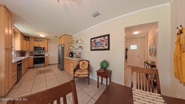 214 E TEAKWOOD Circle, Middleburg, FL 32068