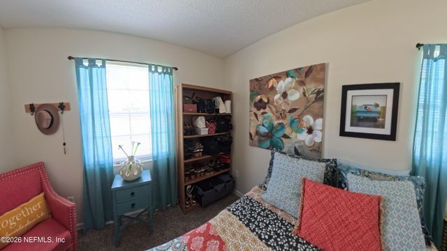 214 E TEAKWOOD Circle, Middleburg, FL 32068