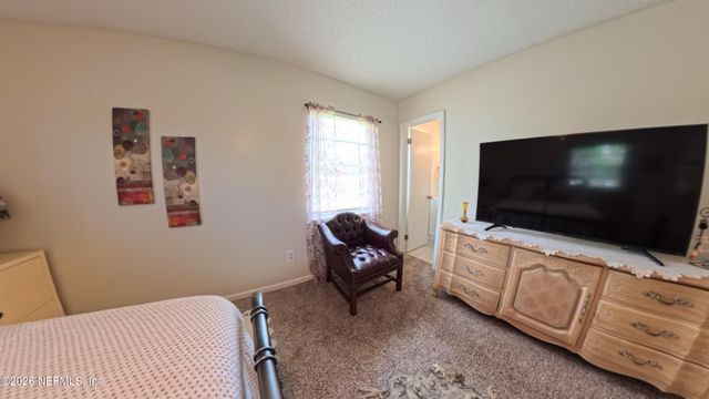 214 E TEAKWOOD Circle, Middleburg, FL 32068