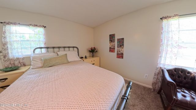 214 E TEAKWOOD Circle, Middleburg, FL 32068