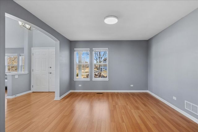 1480 Tudor Drive, Mundelein, IL 60060