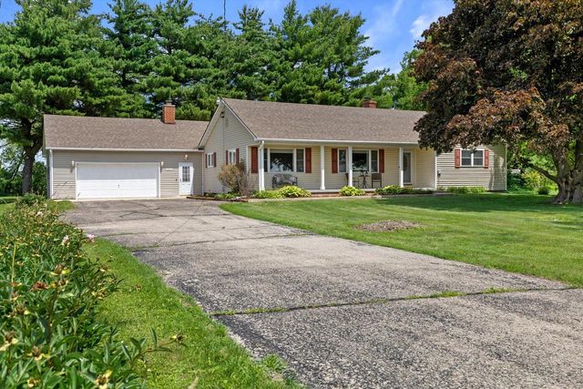 W3692 County Road NN, Elkhorn, WI 53121