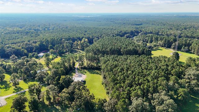 12550 Daw Collins Road, Splendora, TX 77372