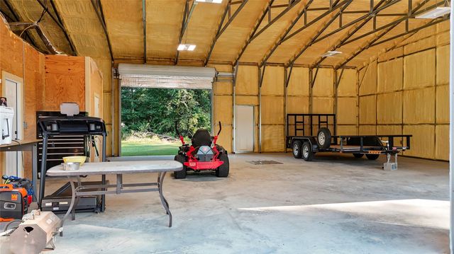 12550 Daw Collins Road, Splendora, TX 77372