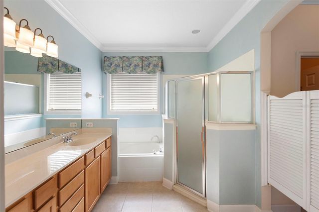 122 AVENHAM DRIVE, Deland, FL 32724