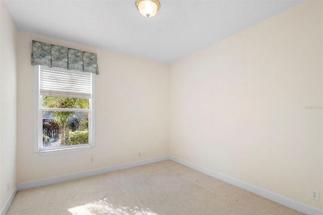 122 AVENHAM DRIVE, Deland, FL 32724