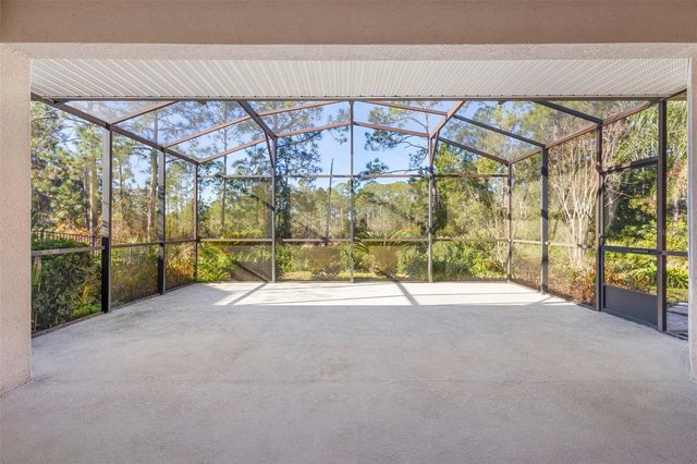 122 AVENHAM DRIVE, Deland, FL 32724