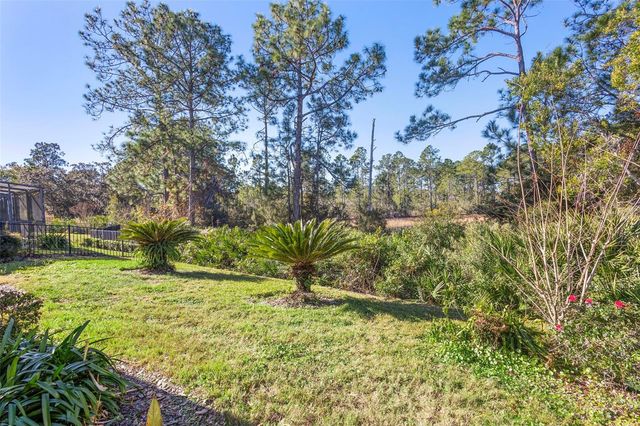 122 AVENHAM DRIVE, Deland, FL 32724