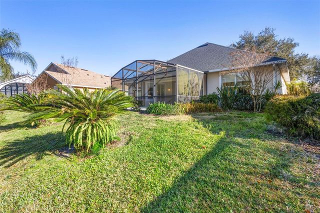 122 AVENHAM DRIVE, Deland, FL 32724