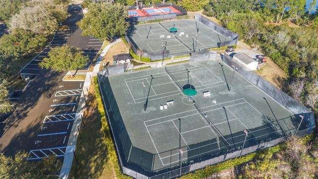 122 AVENHAM DRIVE, Deland, FL 32724