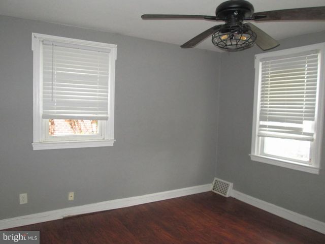 4017 BRUNSWICK AVE, Drexel Hill, PA 19026