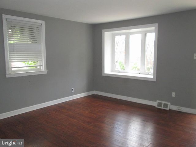 4017 BRUNSWICK AVE, Drexel Hill, PA 19026