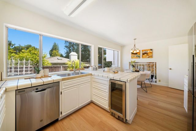 15055 Blossom Hill Road, Los Gatos, CA 95032