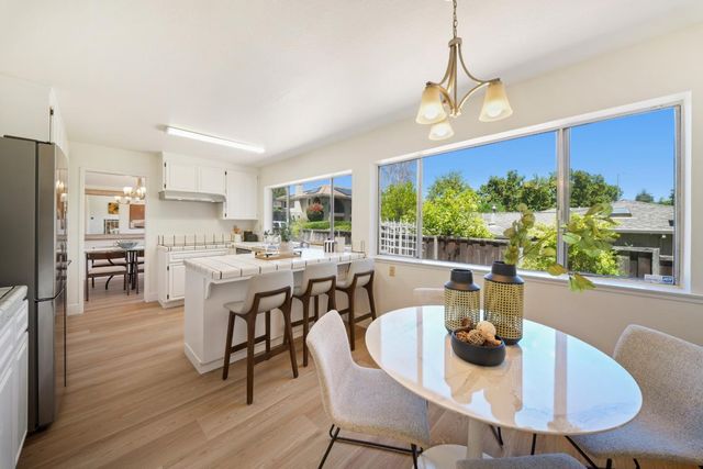 15055 Blossom Hill Road, Los Gatos, CA 95032