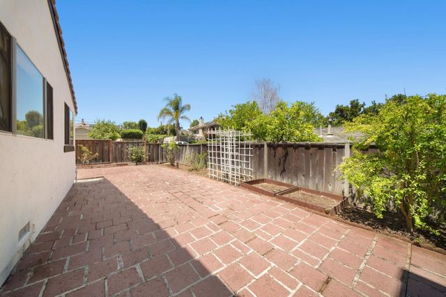 15055 Blossom Hill Road, Los Gatos, CA 95032
