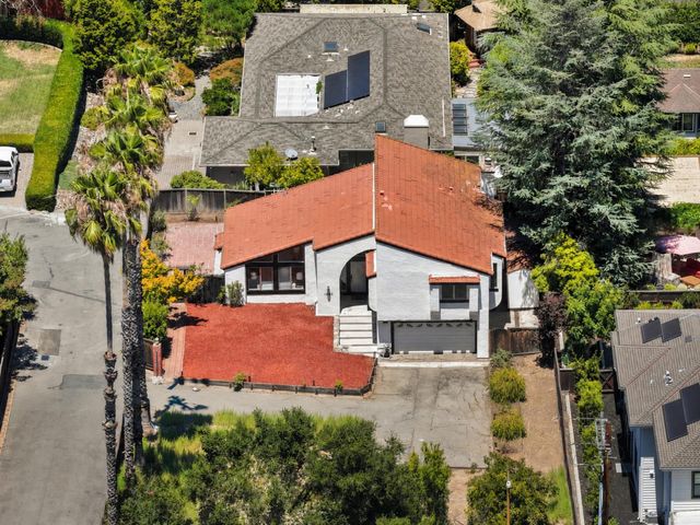 15055 Blossom Hill Road, Los Gatos, CA 95032