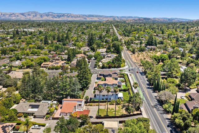 15055 Blossom Hill Road, Los Gatos, CA 95032