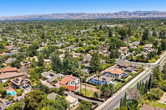 15055 Blossom Hill Road, Los Gatos, CA 95032