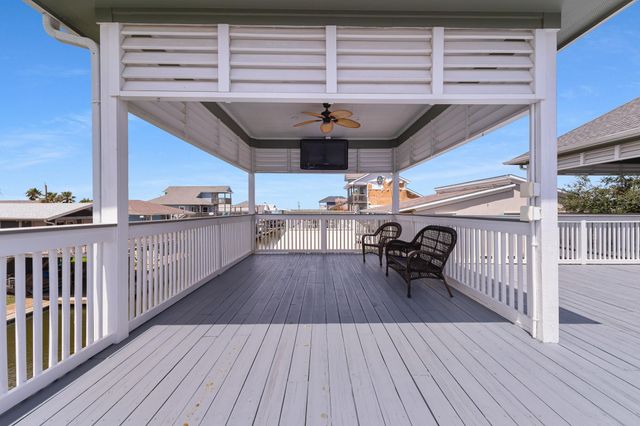 16530 Tampico Way, Jamaica Beach, TX 77554