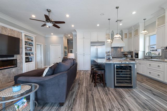 16530 Tampico Way, Jamaica Beach, TX 77554