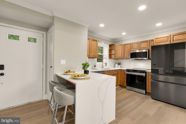 4555 METRO CT, Annandale, VA 22003