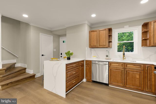 4555 METRO CT, Annandale, VA 22003