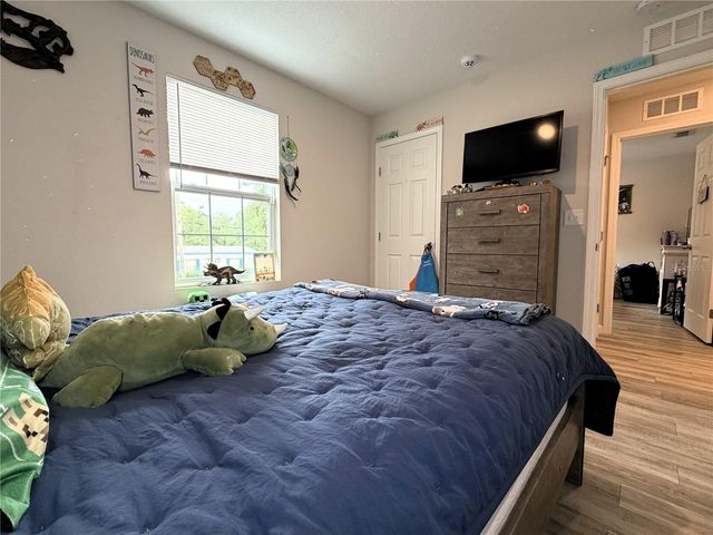 8139 VINING STREET, Jacksonville, FL 32210