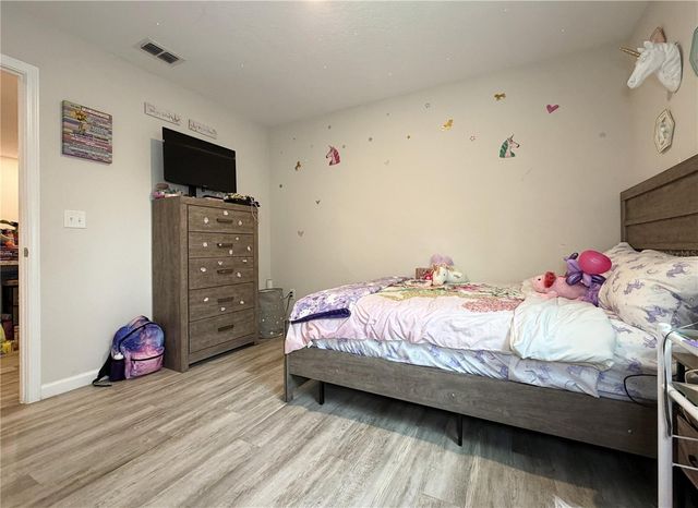 8139 VINING STREET, Jacksonville, FL 32210