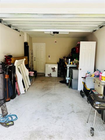 8139 VINING STREET, Jacksonville, FL 32210