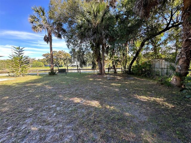 305 E DAKIN AVENUE 11, Kissimmee, FL 34741