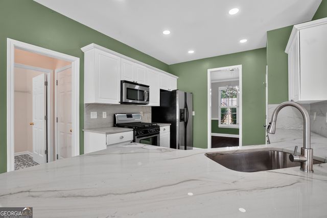 2584 Fairlawn Downs NW, Kennesaw, GA 30144
