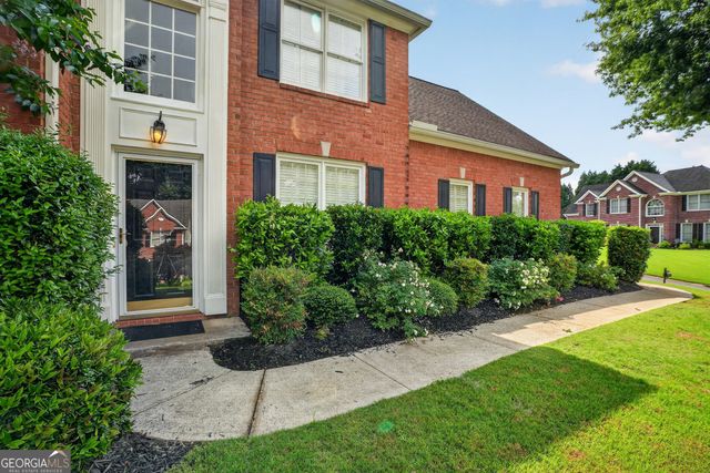 2584 Fairlawn Downs NW, Kennesaw, GA 30144