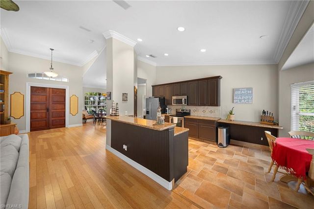 3638 Zion Park CT, Naples, FL 34116