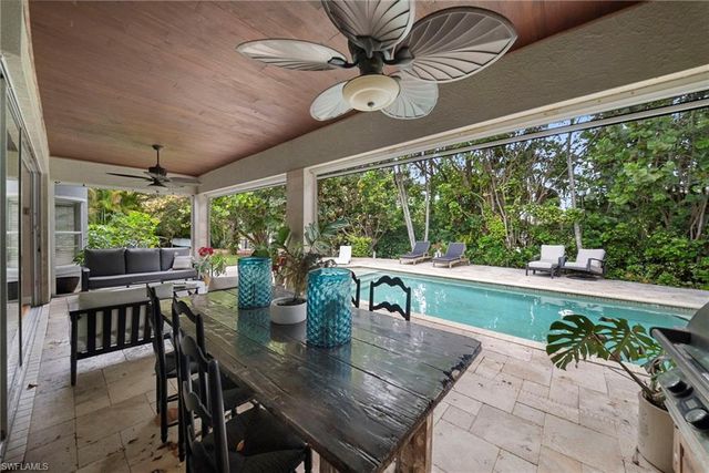 3638 Zion Park CT, Naples, FL 34116