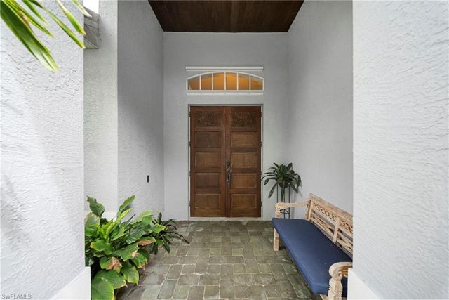 3638 Zion Park CT, Naples, FL 34116