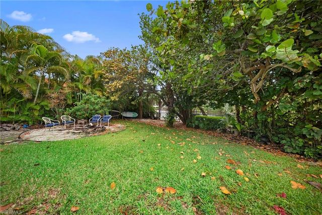 3638 Zion Park CT, Naples, FL 34116