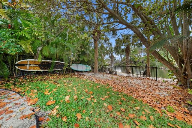 3638 Zion Park CT, Naples, FL 34116