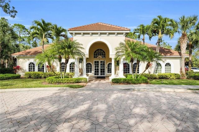 3638 Zion Park CT, Naples, FL 34116