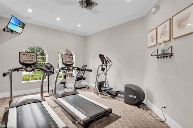 3638 Zion Park CT, Naples, FL 34116