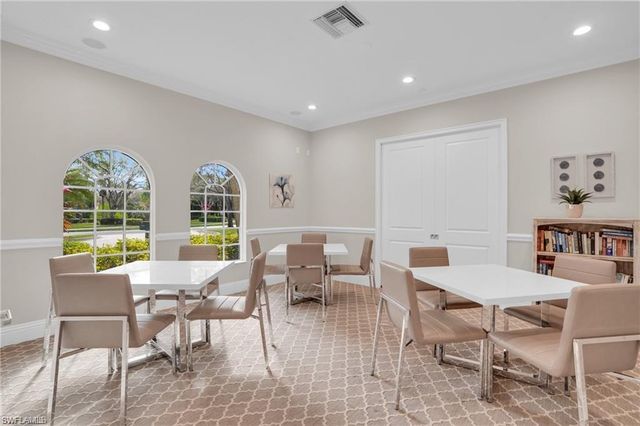 3638 Zion Park CT, Naples, FL 34116