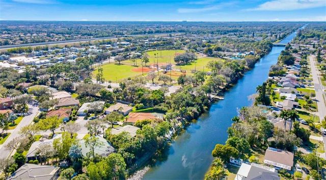 3638 Zion Park CT, Naples, FL 34116