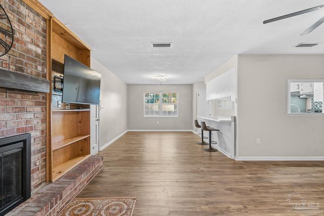 6800 Fabiano St, Pensacola, FL 32506