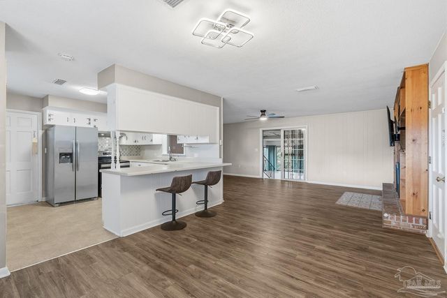 6800 Fabiano St, Pensacola, FL 32506